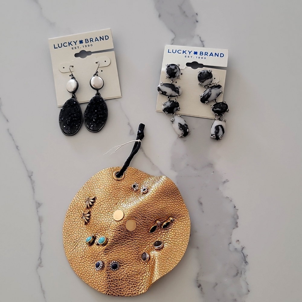Beautiful earrings lucky brand